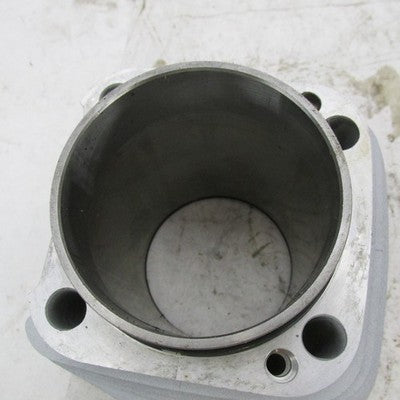 Pair of Harley OEM Stock 99-06 Twin Cam 88 Cylinder Jugs Silver 16593-