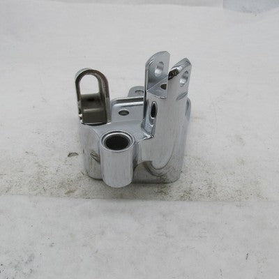Harley Davidson OEM Left Shift Footpeg Mount Softail FXST 2000+ 33683-