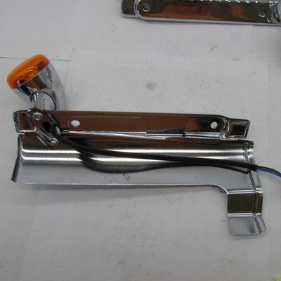 Pair of Harley Davidson OEM Tri Glide Front Turn Signals/ Nacelle Side
