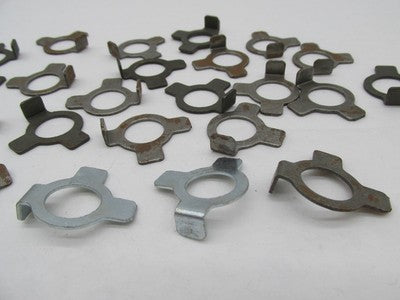 Lot of 25 Harley-Davidson Genuine NOS Shifter Cam Lock Tabs 34067-52