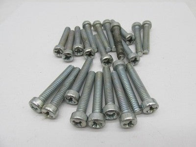 Lot of 22 Harley Genuine NOS 1/4"-20 x 1-1/2" Pozidriv Fillister Head