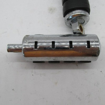 Pair of Harley-Davidson OEM Rubber Ribbed Chrome Foot Pegs Footpegs
