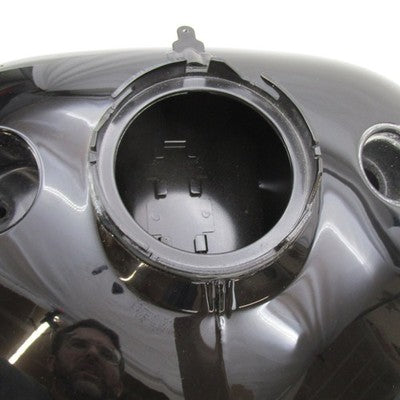 Harley OEM NOS 10-13 Road King Police Fuel Tank 2-Tone Black White 620