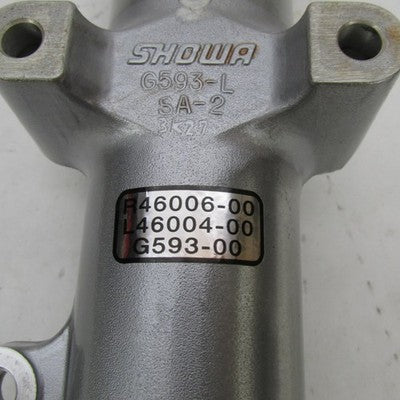 Pair of Harley OEM Showa G593 41mm Lower Fork Sliders R46006-00 L46004