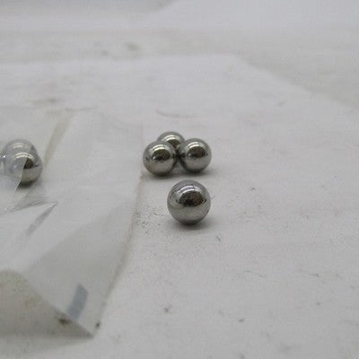 Lot of 8 Harley-Davidson OEM NOS 5/16 Steel Bearing Balls 8860