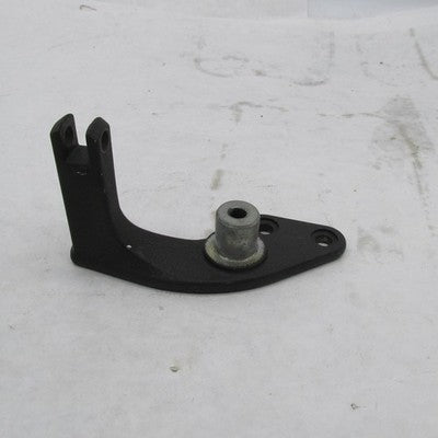 Harley OEM 93-02 Dyna FXDWG Right Forward Control Footrest Bracket 424