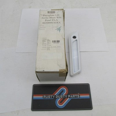 Harley OEM NOS LH Saddlebag Latch Faceplate, Artic Blast White Pearl 9