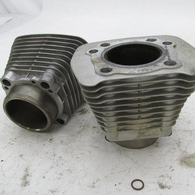 Pair of Harley Davidson OEM Stock XL 883 2.96" Bore Cylinder Jugs & Pi