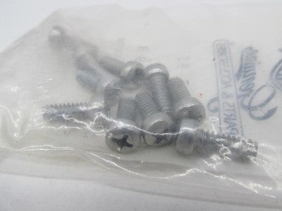 Lot of 10 Harley-Davidson Genuine NOS Screws 1198