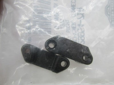 Lot of 2 Harley OEM NOS Alternator Stator plug Connector Retainers Blk
