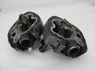 Indian OEM Engine Cylinder Head Pair, Front and Rear, Black 3022668 30