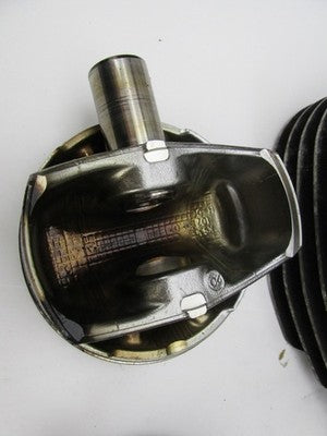 Harley Davidson Genuine OEM Pair of M8 Cylinders & Pistons 16800080 16