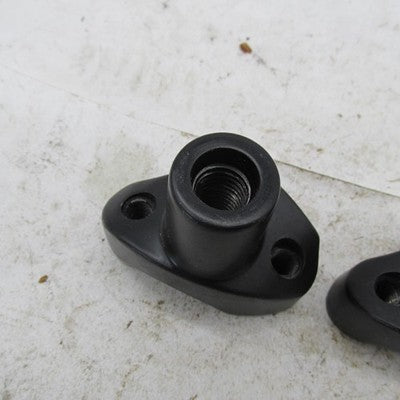 (1) Single Harley Genuine Right Side Handlebar Riser Tail Black 56117-