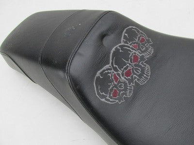 Harley-Davidson Dyna Custom Embroidered Skull Black Leather Seat