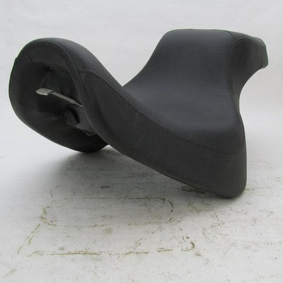 Harley OEM 00-07 Softail Deuce FXSTD 2-Up Gunfighter Seat 91765-00 918