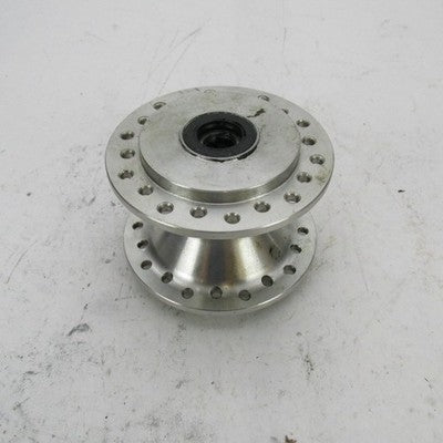 Harley Davidson OEM Front Wheel Laced Hub 04-05 Dyna Glide FXD 43877-0