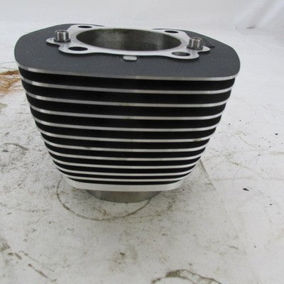 Pair of Harley OEM Stock 99-06 Twin Cam Cylinder Jugs w/ STD Pistons 1