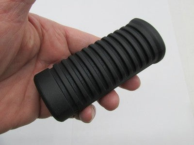 Harley-Davidson Genuine OEM NOS Right Rubber Rider Footpeg 50501104