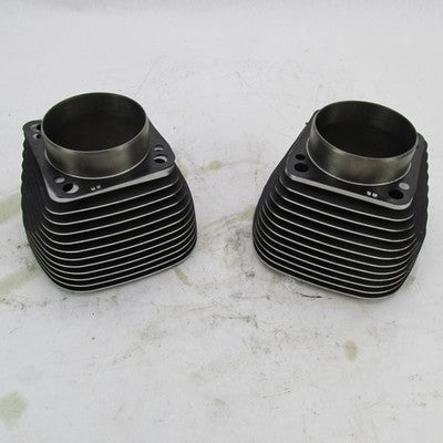 Pair of Harley Davidson OEM M8 Milwaukee Eight 107" Bored to 117" Cyli