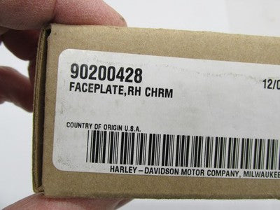 Harley Davidson Genuine NOS NIB Right Hand Face Plate Chrome 90200428