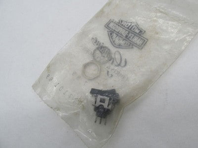 Harley-Davidson Genuine NOS Cruise Control Switch 77101-89