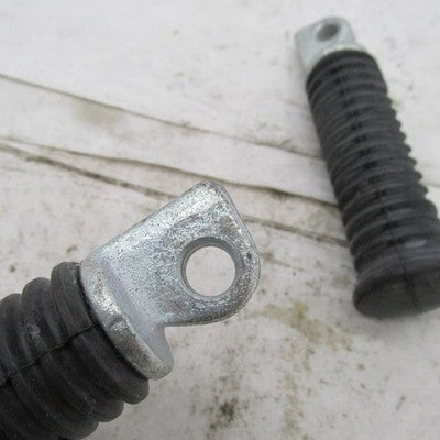 Pair of Harley Davidson OEM Ribbed Rubber Footpegs FXR FLT Dyna Softai