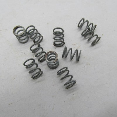 Lot of 10 Harley Davidson Genuine NOS Idle Adjustment Screw Spring 276