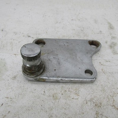 Harley Davidson OEM Splined Passanger Foot Peg Mount Bracket 52688-65