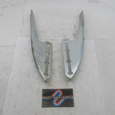Pair of Harley 60-83 Touring FL/FLH Windshield Brackets 57950-92T