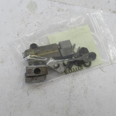 Triumph Vintage 63-Up Unit Twin Oil Pump w/ Misc Parts 70-9421
