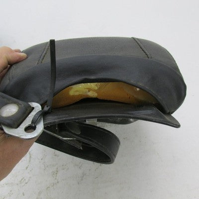 Harley Davidson OEM Solo Seat w/ Passenger Pillion 00-06 51467-00 5221