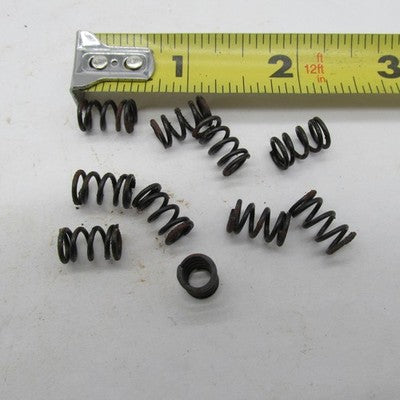 Lot of 10 Harley Davidson Genuine NOS Idle Mixture Screw Spring 27689-