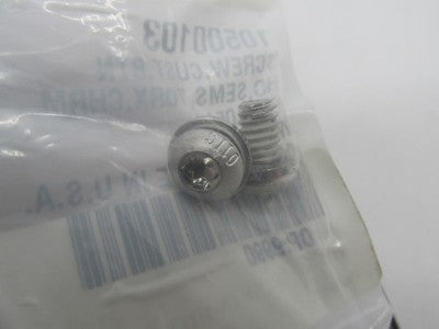Lot of 2 Harley Davidson Genuine NOS Button Head Screw 10500103