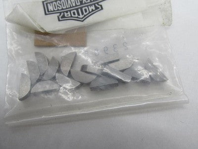 Lot of 15 Harley Davidson NOS Genuine Crank Pin Armature Shaft Keys 23
