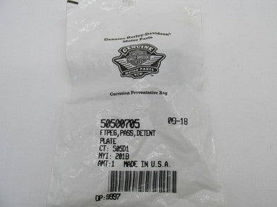 Harley-Davidson Genuine OEM NOS Passenger Footpeg Detent Plate 5050070