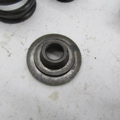Lot of 4 Harley Genuine Engine Valve Springs w/ Top Retainers 18201-57