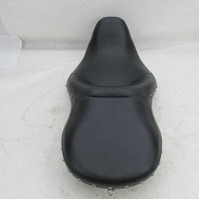 Harley Davidson Genuine NOS NIB Studded Low Reach Seat Touring 5200003
