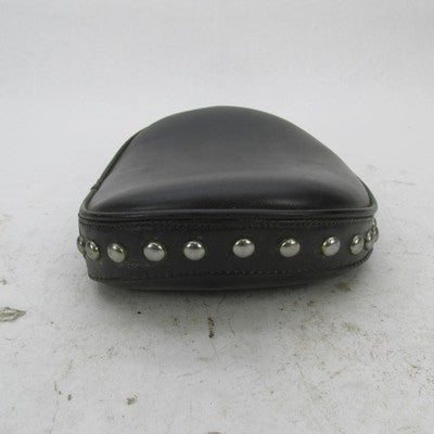 Harley Davidson OEM Bucket Low Backrest Pad Studded Heritage Softail 5