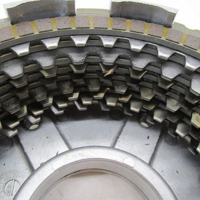 Harley-Davidson Genuine Big Twin Clutch Basket w/ Plates Assembly