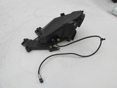 Harley-Davidson OEM 14-23 Road Glide Right Fairing Media Storage Box 7