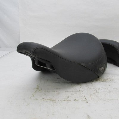 Harley OEM Sundowner Solo Seat Street Glide w/ Passenger Seat 97-01 51