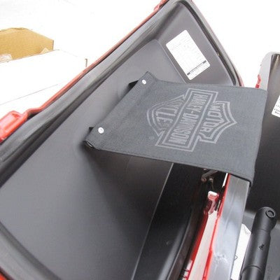 Harley OEM  2010 FLHR Road King Left Saddlebag Scarlet Red Black 90899