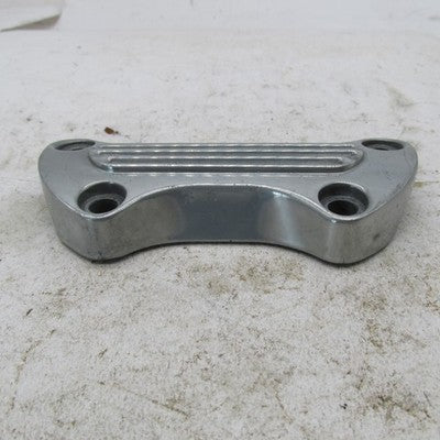 Harley Davidson Genuine Handlebar Top Clamp Mount Big Twin 56119-77A 3