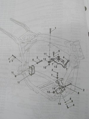 Harley-Davidson Official Factory 2013 Dyna Models Parts Catalog 99439-