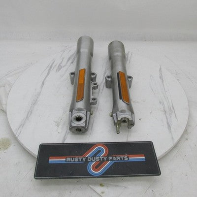 Harley Davidson Showa OEM Pair of Front Fork Slider 45915-00 (R) 45916