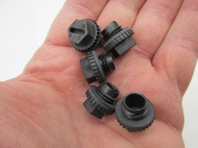 Lot of 5 Harley Davidson Genuine NOS Plugs and O-Rings 717