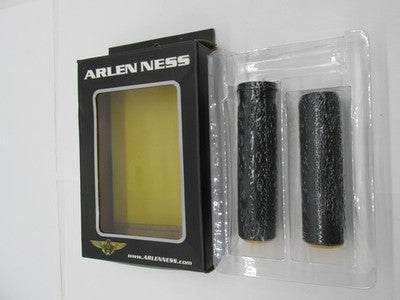Arlen Ness NOS Harley Davidson Pair of Knurled Rubber Grips Black/Gold