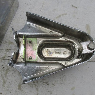 Pair Kuryakyn 8200 OEM Chrome Swingarm Axle Covers Harley Softail EVO