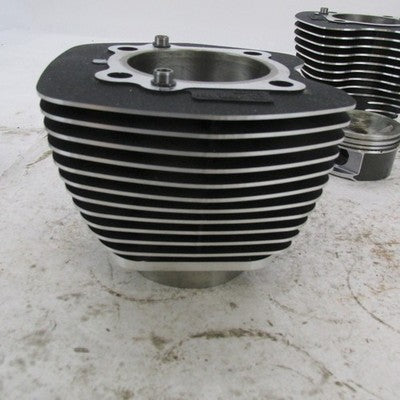 Pair of Harley OEM Stock 99-06 Twin Cam Cylinder Jugs w/ STD Pistons 1