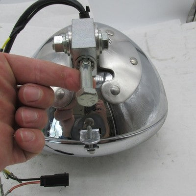 Harley OEM 91-96 Softail 7" Headlight Assembly w/ Sylvania Bulb 67789-